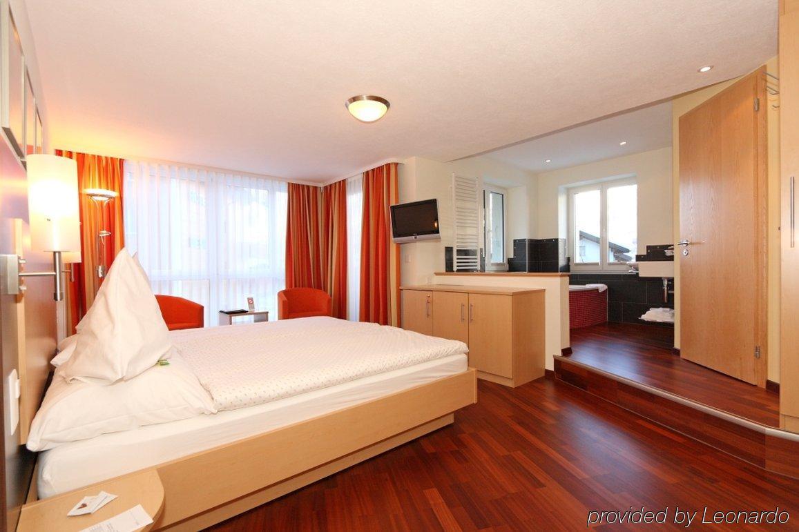 Lifestyle & Spa Hotel Graecherhof Grachen Ruang foto
