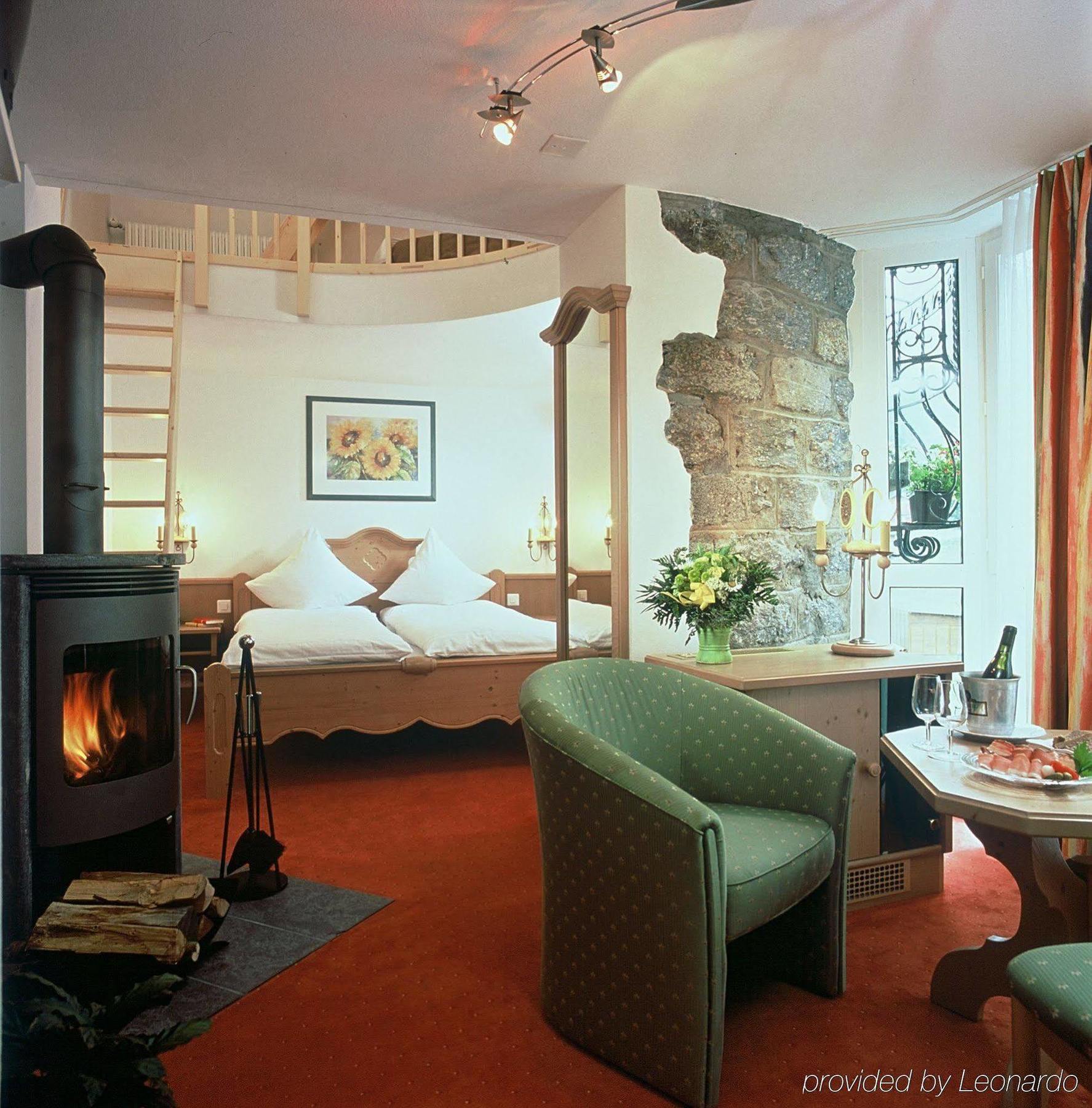 Lifestyle & Spa Hotel Graecherhof Grachen Ruang foto